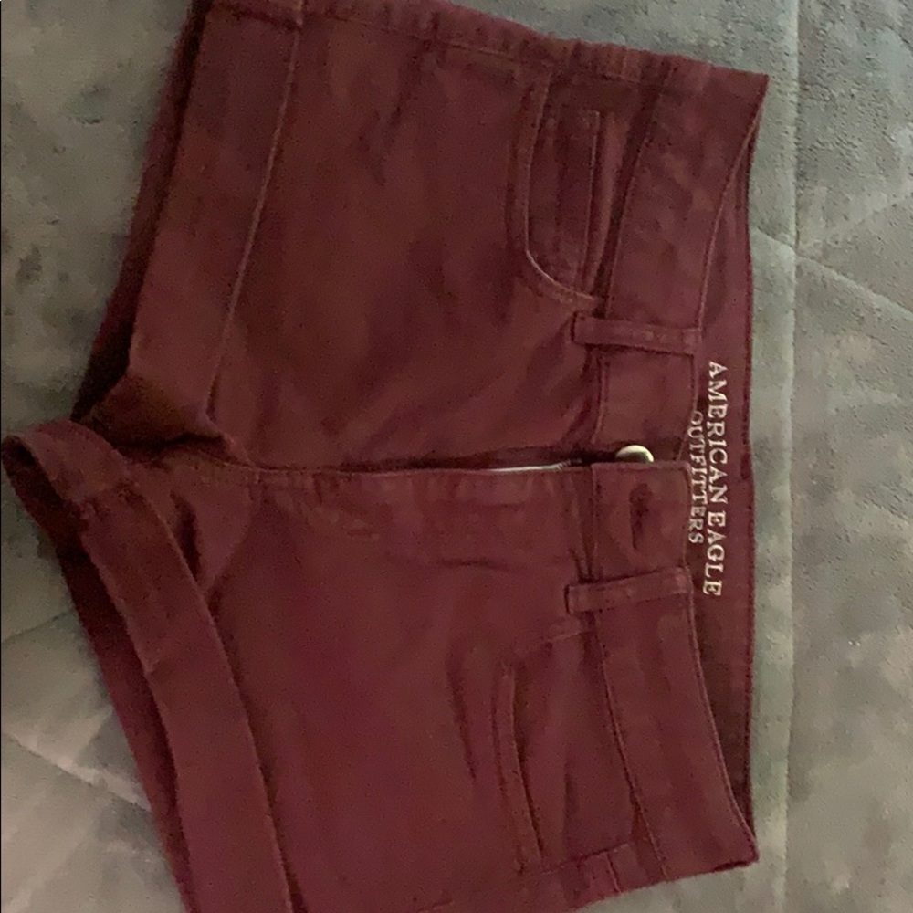 American Eagle Maroon Super Stretch Shorts Size 6